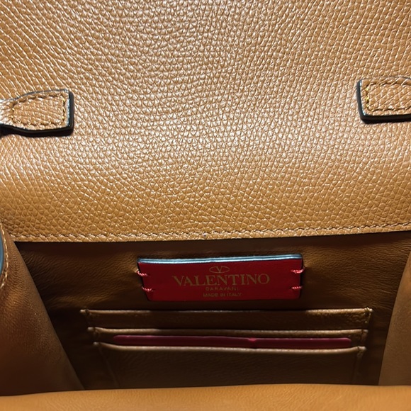 VALENTINO GARAVANI V SLING CROSSBODY BAG - Picture 7 of 9